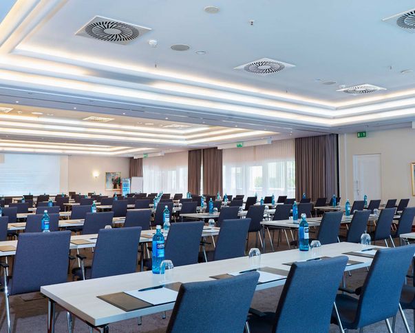 Abb. relexa hotel Frankfurt GmbH