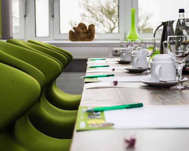 Abb. Kickoff-Meeting einfach ANDERS!