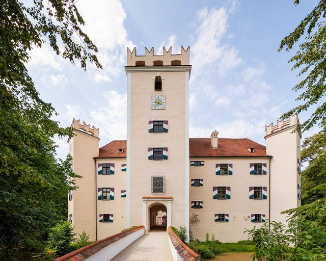 Abb. 20 Jahre Schloss Mariakirchen