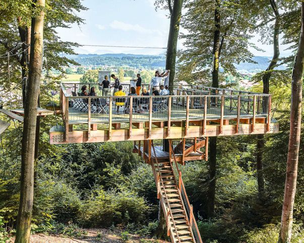 Abb. Westerham - Die Akademie