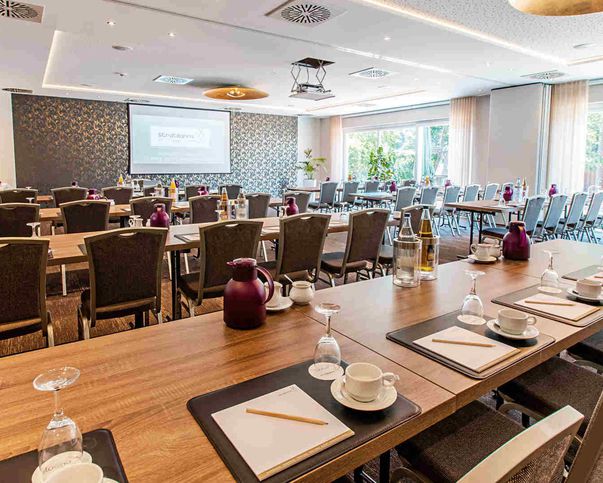 Abb. Stratmanns Hotel