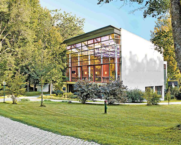 Abb. Westerham - Die Akademie