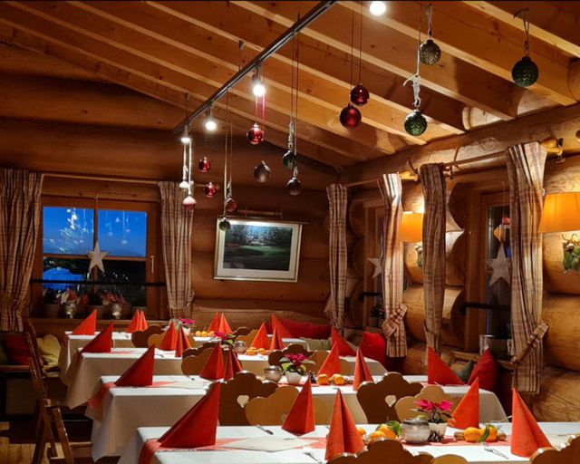 Abb. Ho ho hoch hinaus: Tagung und Weihnachtsfeier in Alpenidylle